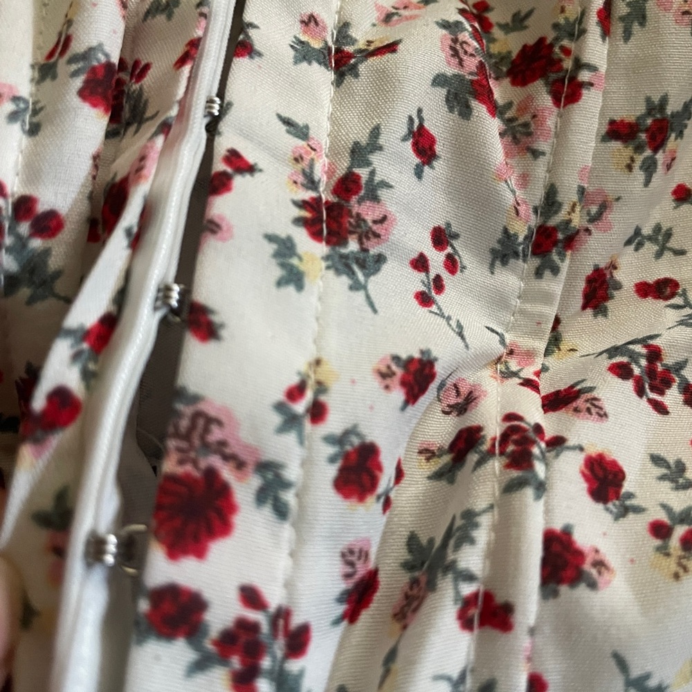 Patterned Corset - Picture 3 of 5